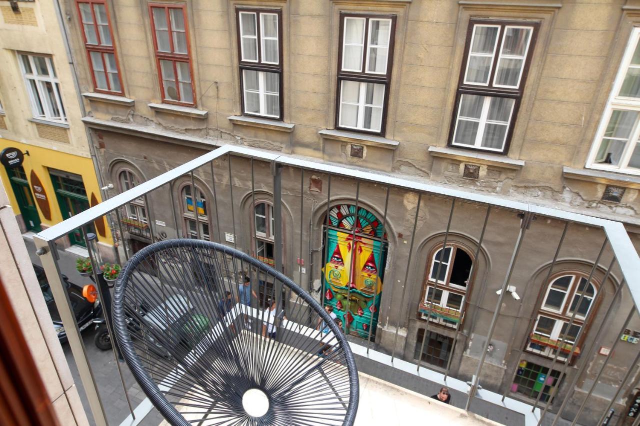 Artemisia Luxury Apartments Balcony 부다페스트 외부 사진